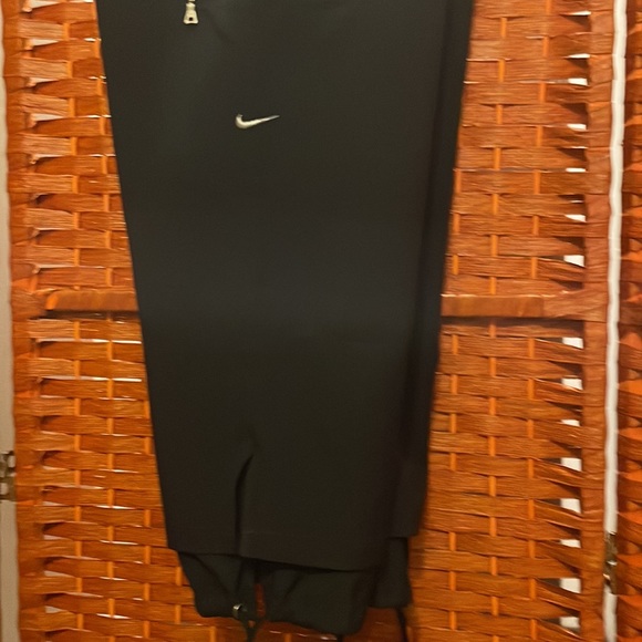 Women’s Active Wear - Picture 5 of 8